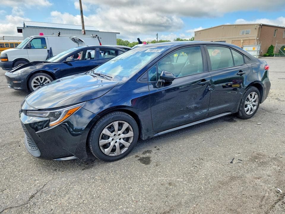 2021 TOYOTA COROLLA LE - 1