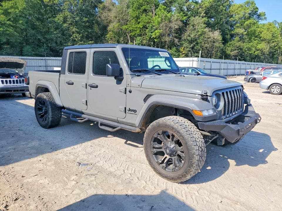 2021 JEEP GLADIATOR SPORT 4