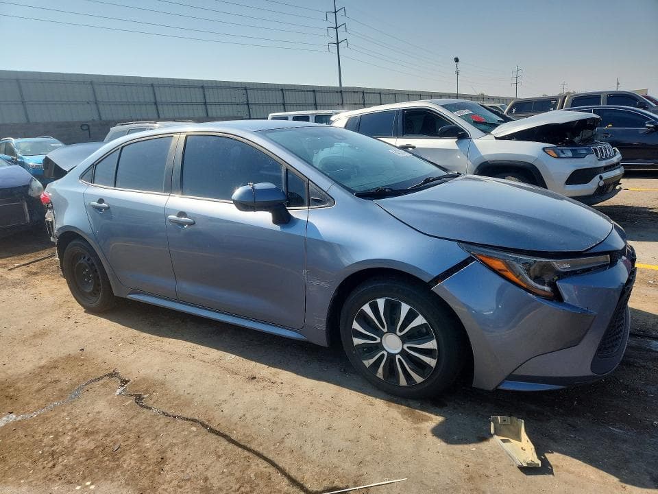 2020 TOYOTA COROLLA LE 4