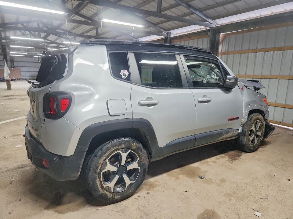 2019 JEEP RENEGADE TRAILHAWK 3