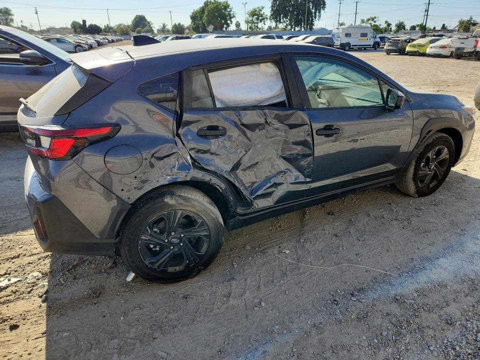 2024 SUBARU CROSSTREK 3