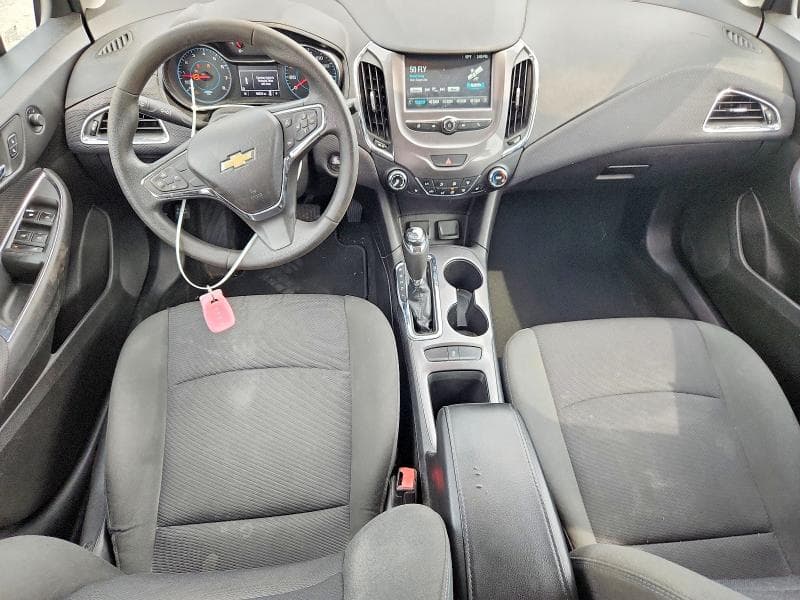 2017 CHEVROLET CRUZE LT 8