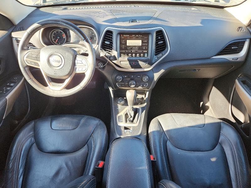 2017 JEEP CHEROKEE LATITUDE 8