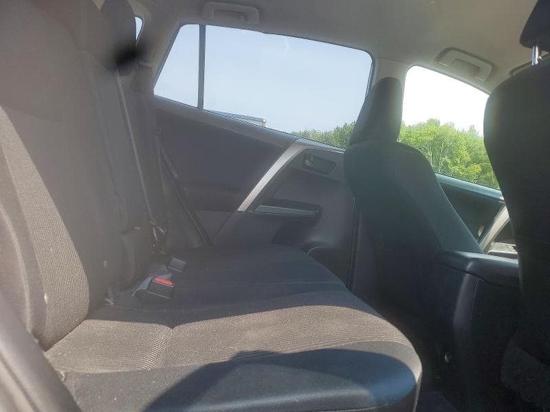 2018 TOYOTA RAV4 LE 11