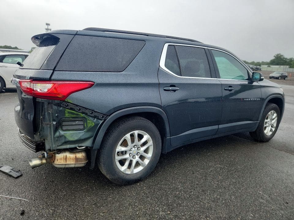 2021 CHEVROLET TRAVERSE LT 3