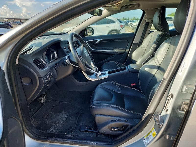2017 VOLVO S60 7