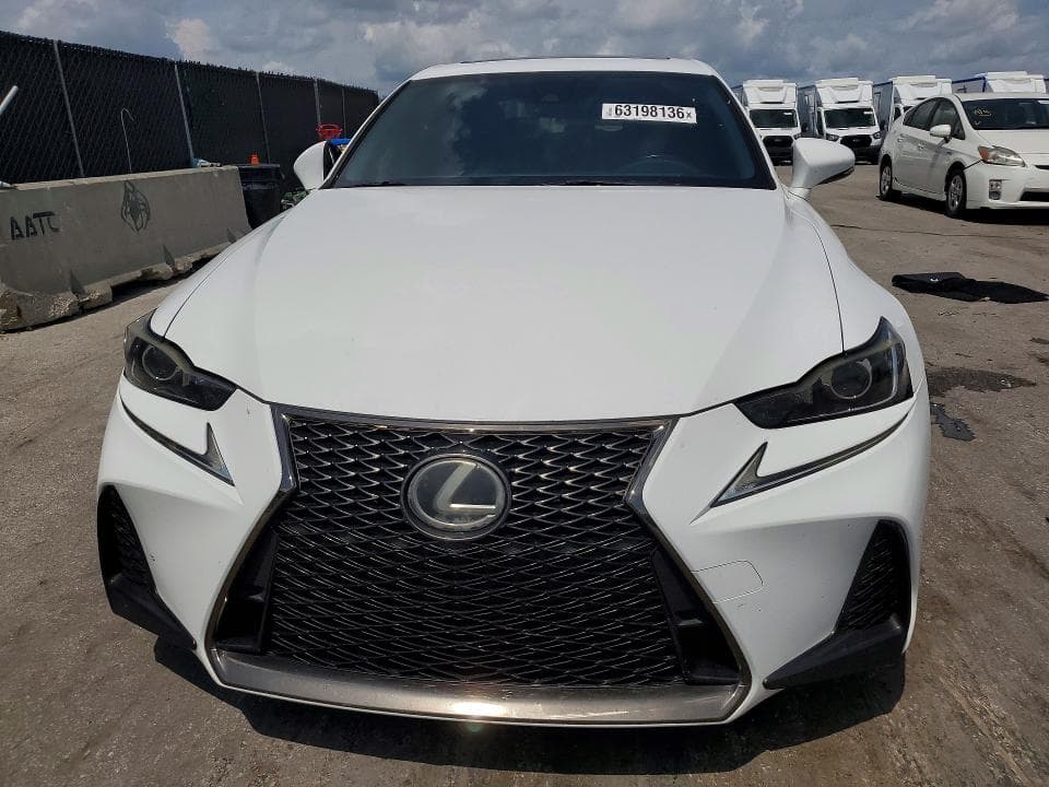 2019 LEXUS IS 300 5