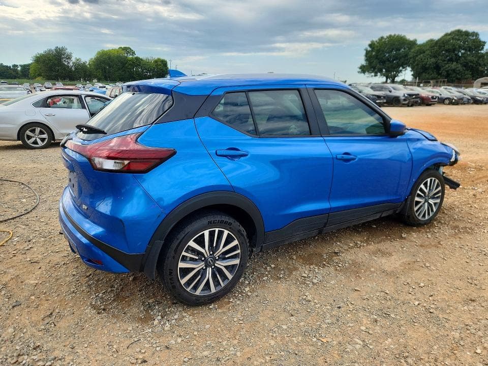 2024 NISSAN KICKS SV 3