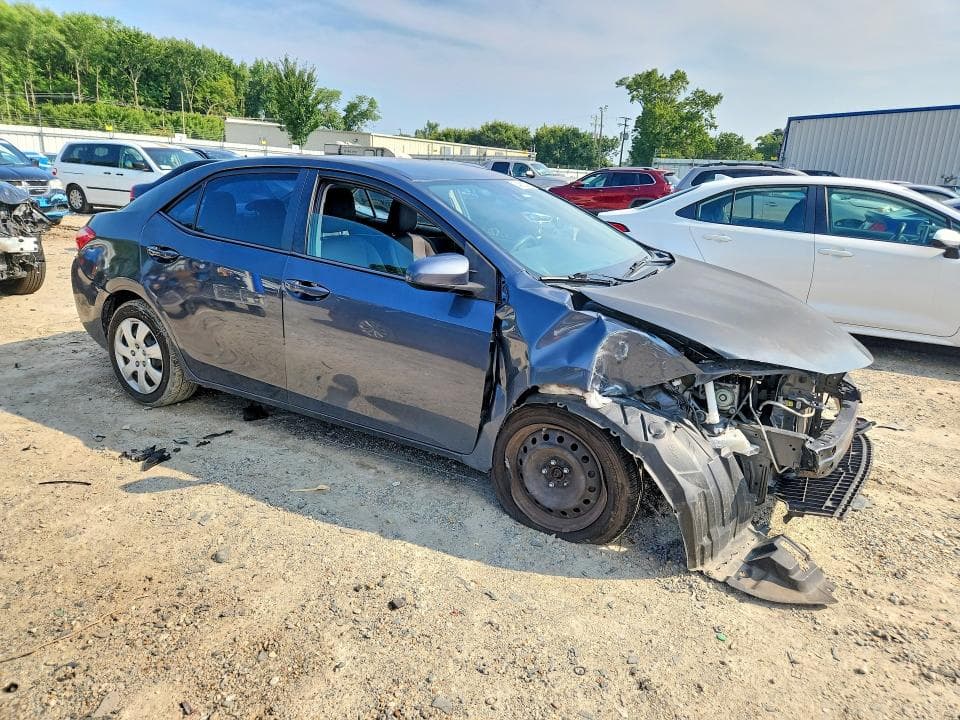2017 TOYOTA COROLLA LE 4