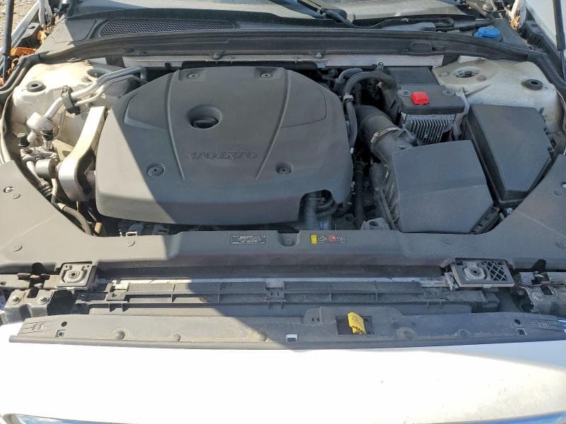 2019 VOLVO S60 T5 MOMENTUM 11