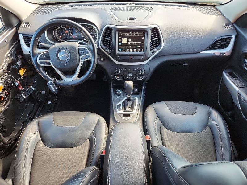 2018 JEEP CHEROKEE LATITUDE PLUS 8