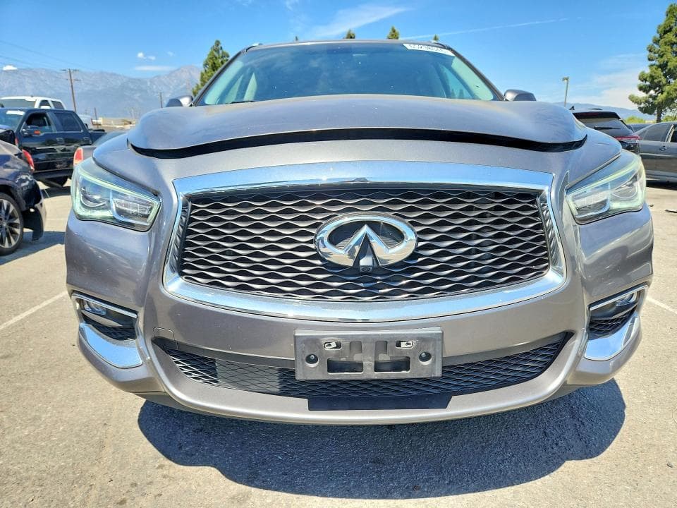 2017 INFINITI QX60 BASE 5