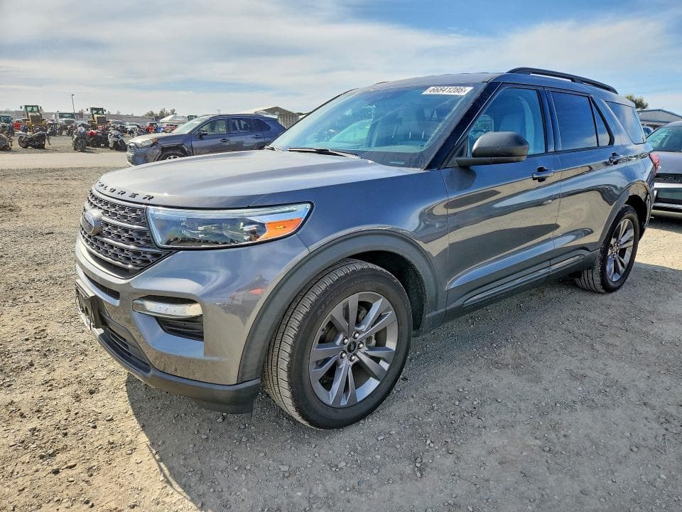 2021 FORD EXPLORER XLT - 1
