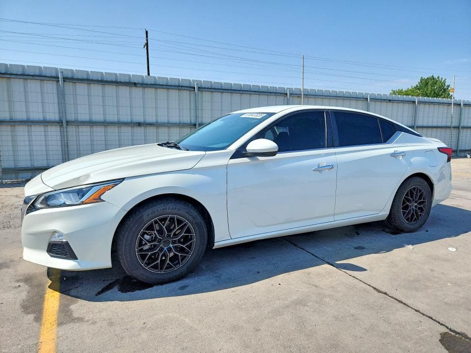 2021 NISSAN ALTIMA S