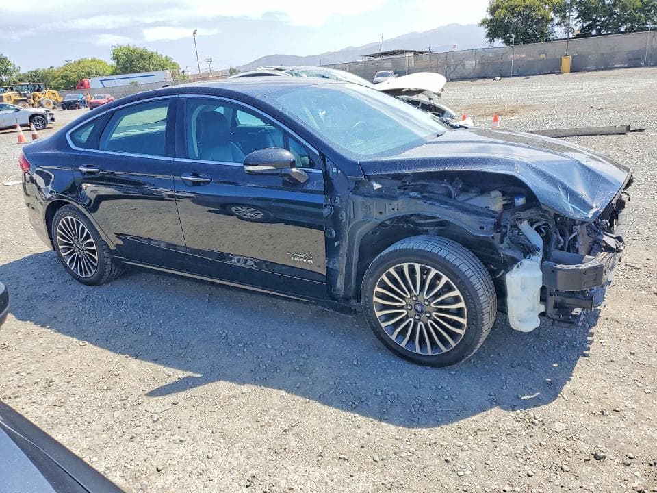 2018 FORD FUSION TITANIUM/PLATINUM PHEV 4