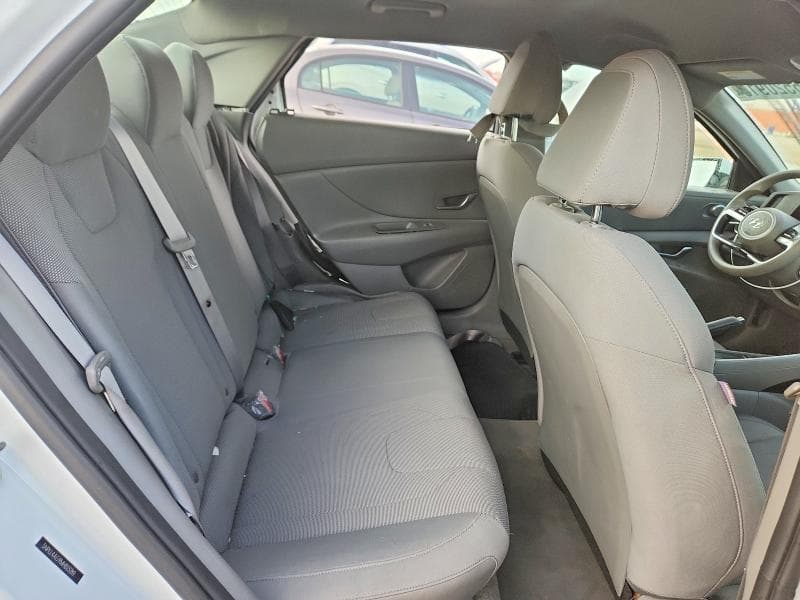 2021 HYUNDAI ELANTRA SE 10