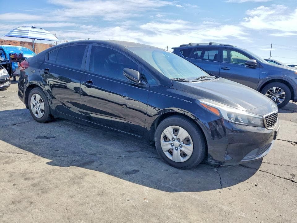2017 KIA FORTE LX 4