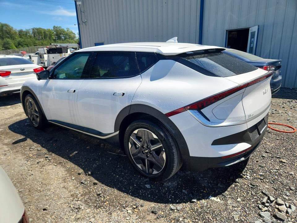 2025 KIA EV6 LIGHT LONG RANGE 2