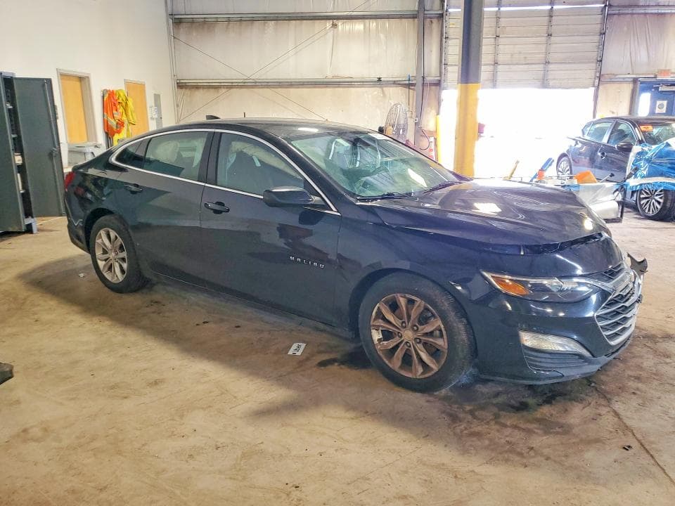 2023 CHEVROLET MALIBU LT 4