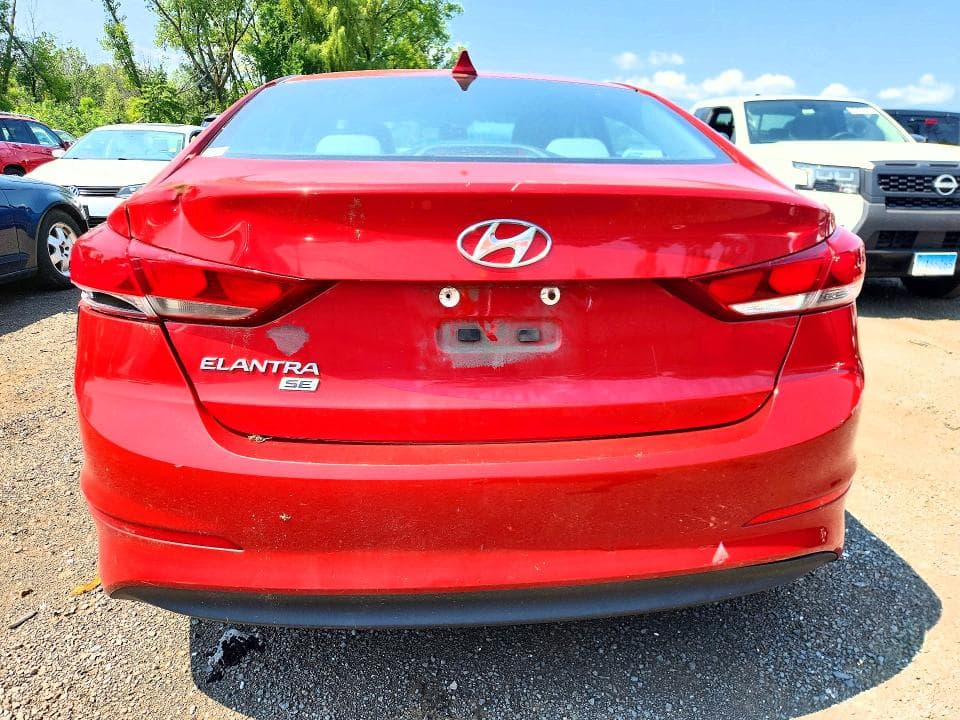 2017 HYUNDAI ELANTRA SE 6