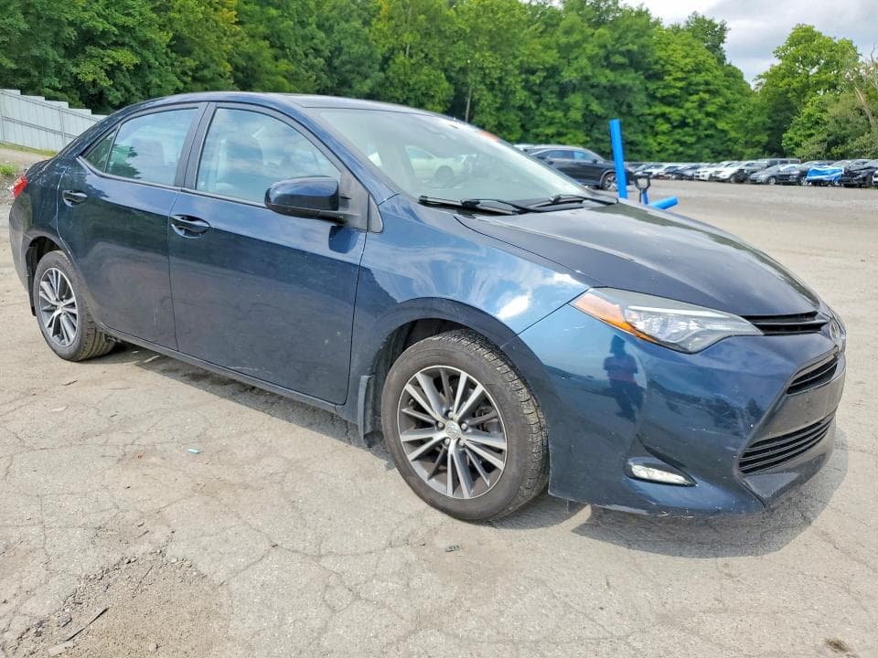 2017 TOYOTA COROLLA LE 4