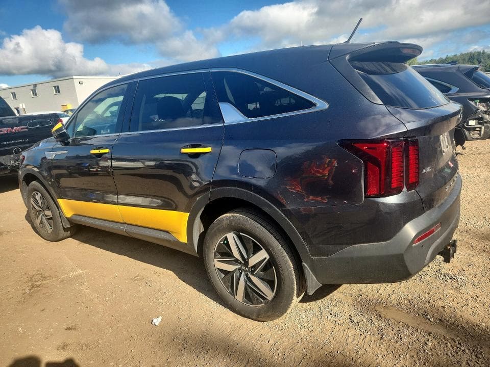 2021 KIA SORENTO LX 2
