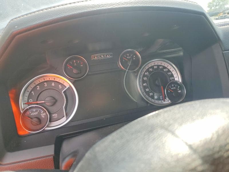 2017 RAM 1500 LARAMIE 9