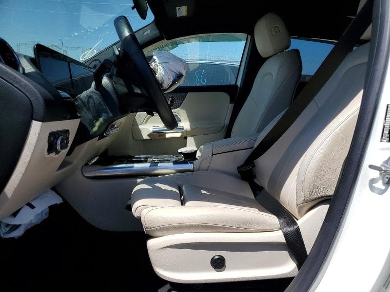 2021 MERCEDES-BENZ GLA 250 7