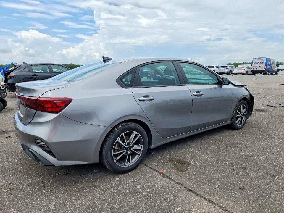 2023 KIA FORTE LXS 3