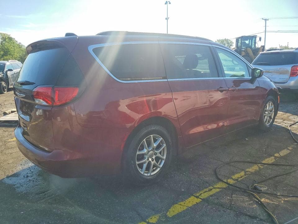 2021 CHRYSLER VOYAGER LXI 3