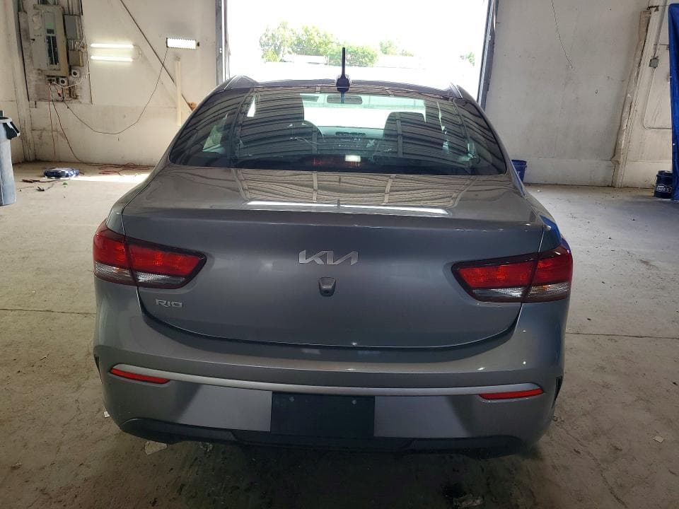 2022 KIA RIO S 6