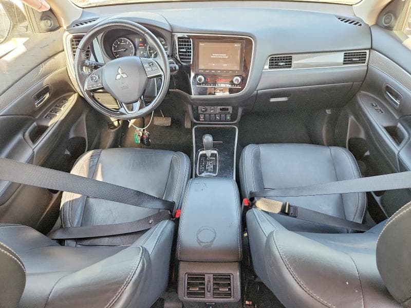 2020 MITSUBISHI OUTLANDER SE 8