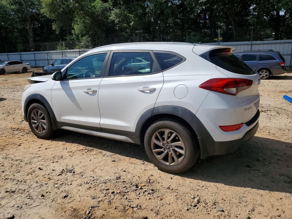 2017 HYUNDAI TUCSON SE 2
