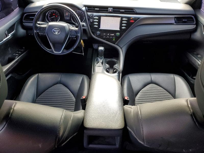 2019 TOYOTA CAMRY SE 8