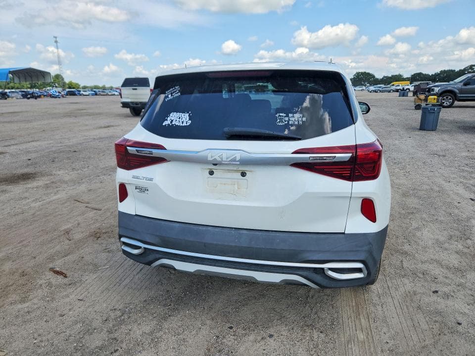 2022 KIA SELTOS S 6