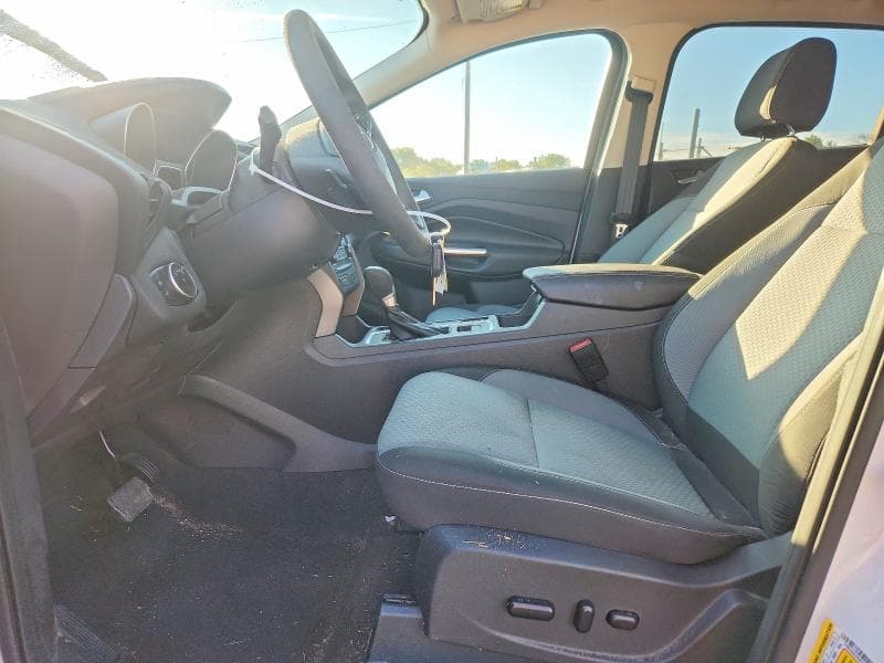 2017 FORD ESCAPE SE 7