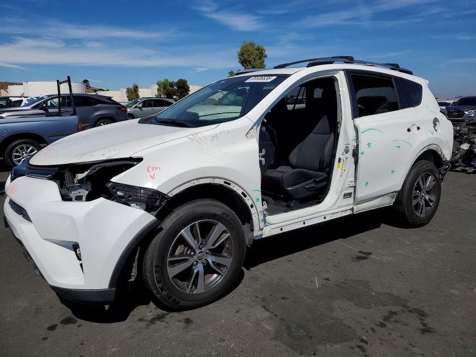 2017 TOYOTA RAV4 XLE - 1