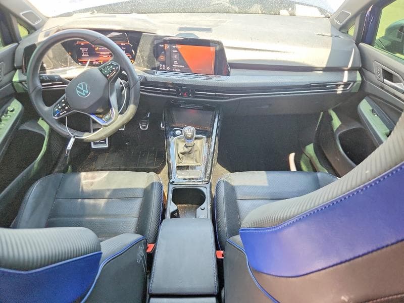 2024 VOLKSWAGEN GOLF R 8