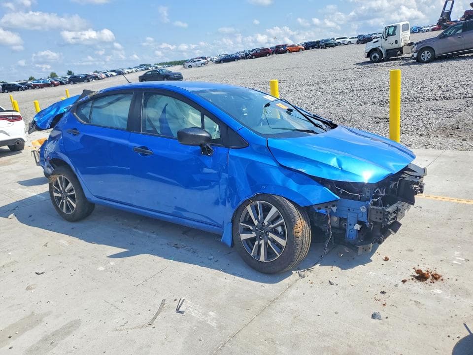 2024 NISSAN VERSA S 4