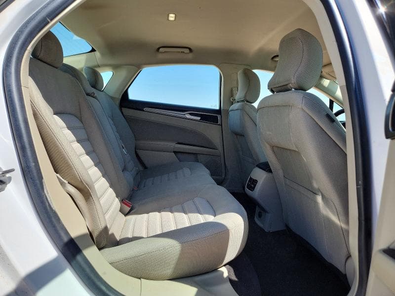 2019 FORD FUSION SE 10