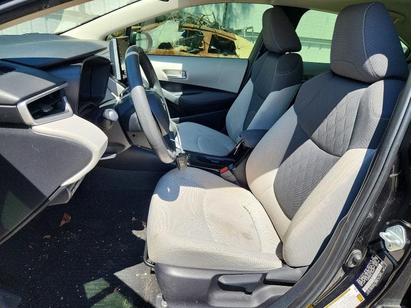 2020 TOYOTA COROLLA LE 7