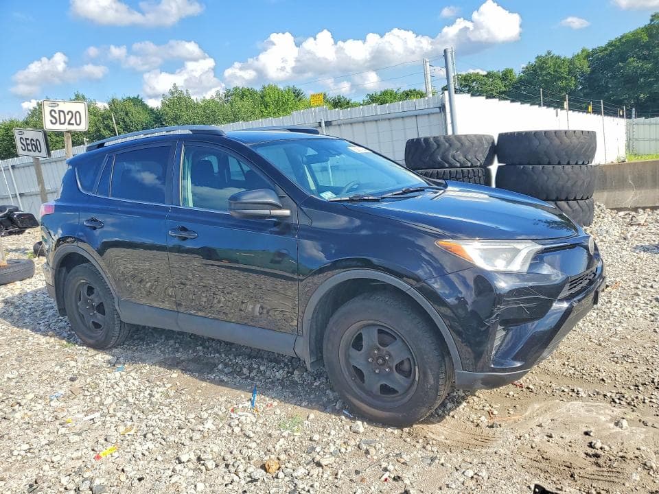 2017 TOYOTA RAV4 LE 4