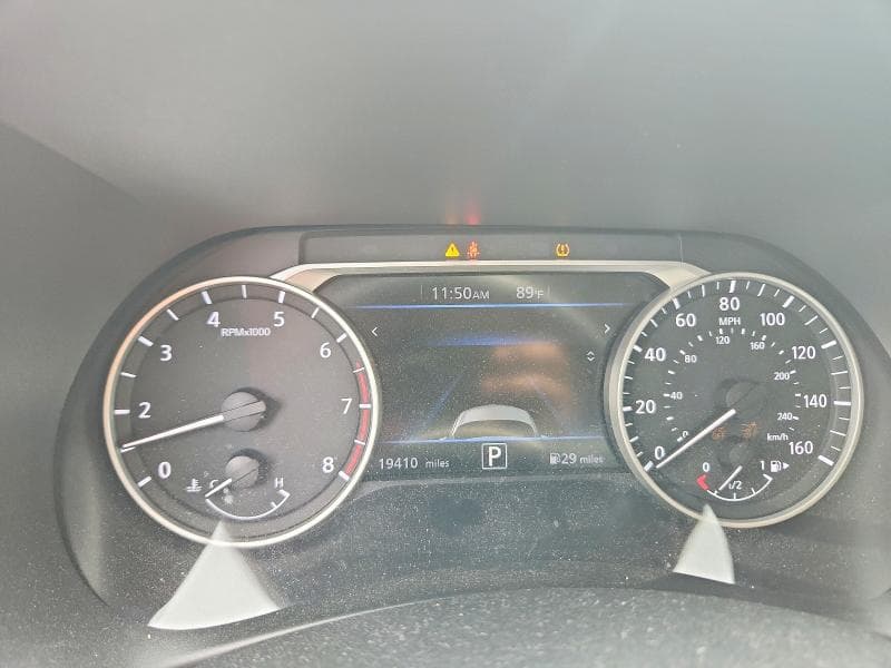 2024 NISSAN SENTRA SR 9