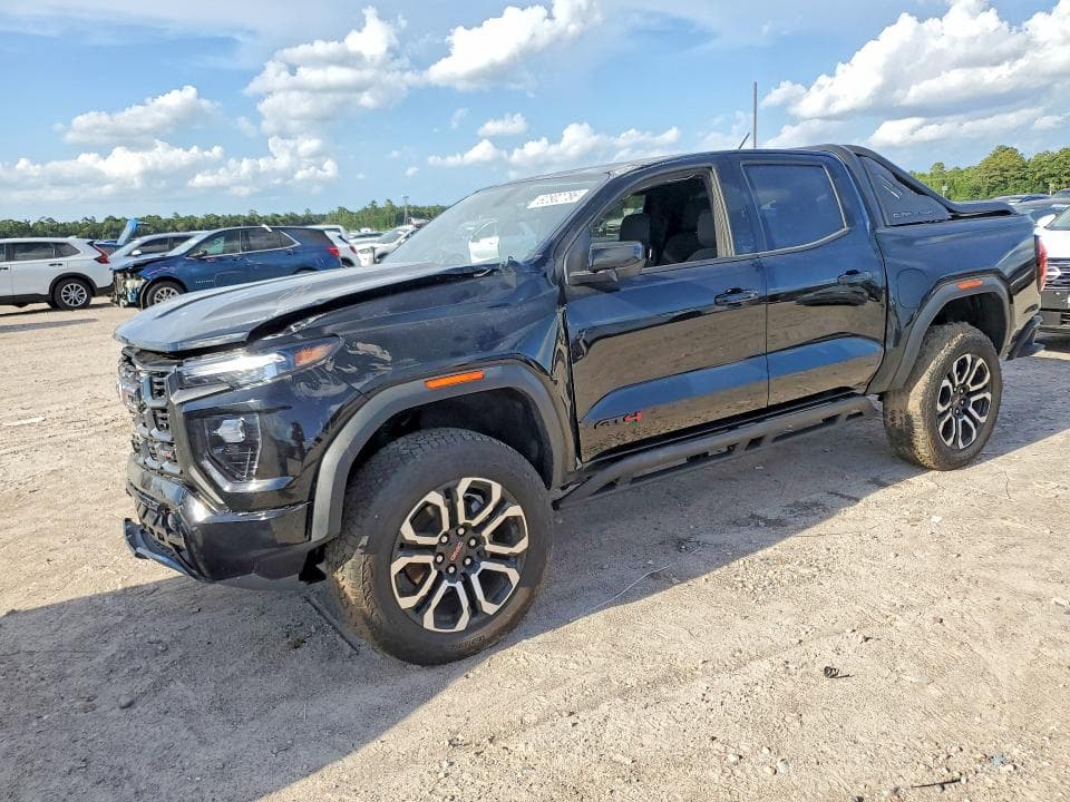 2025 GMC CANYON AT4