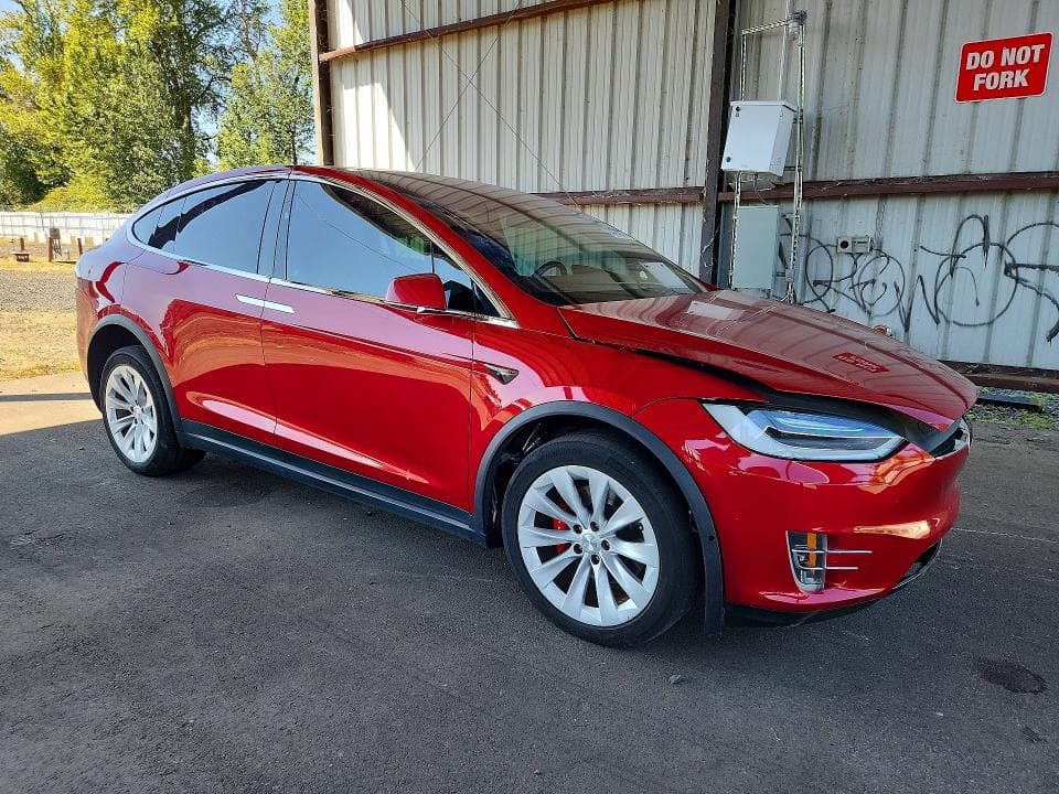 2020 TESLA MODEL X 4