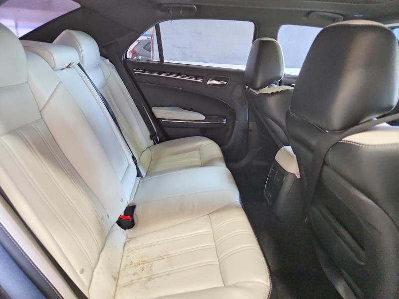 2017 CHRYSLER 300 S 10