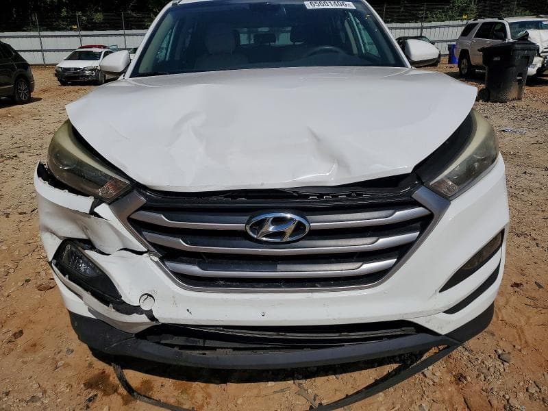 2017 HYUNDAI TUCSON SE 12