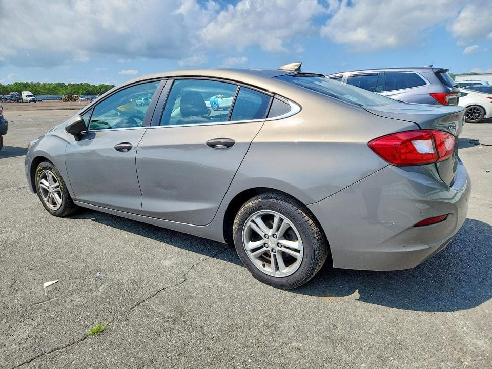 2017 CHEVROLET CRUZE LT 2