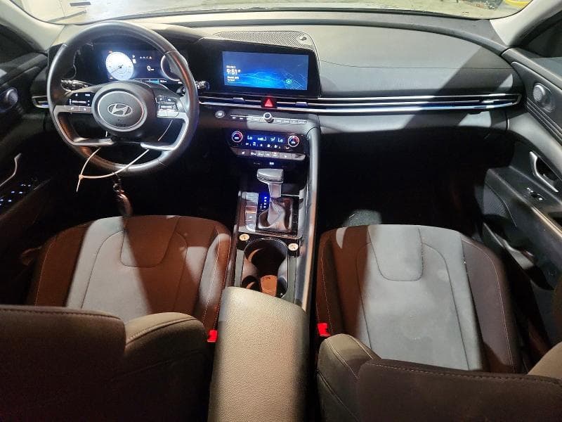 2025 HYUNDAI ELANTRA SEL 8