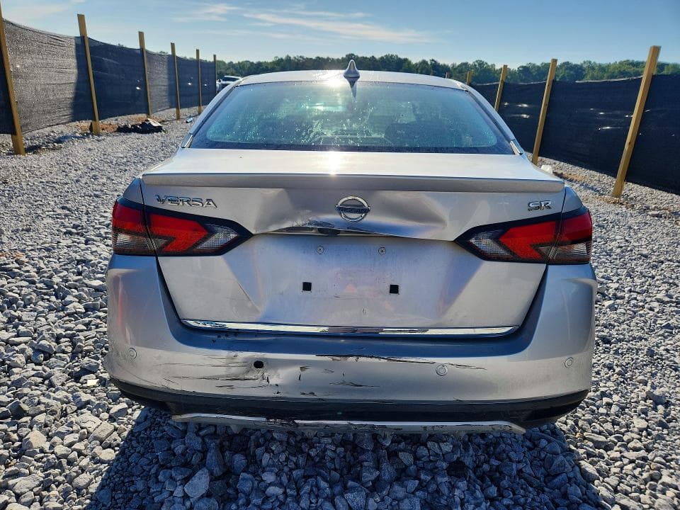 2020 NISSAN VERSA SR 6